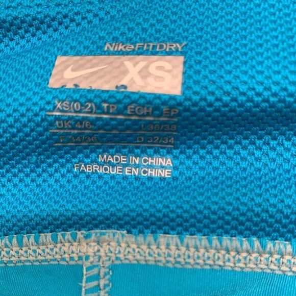 Turquoise blue Nike athletic top xs - Picture 11 of 11